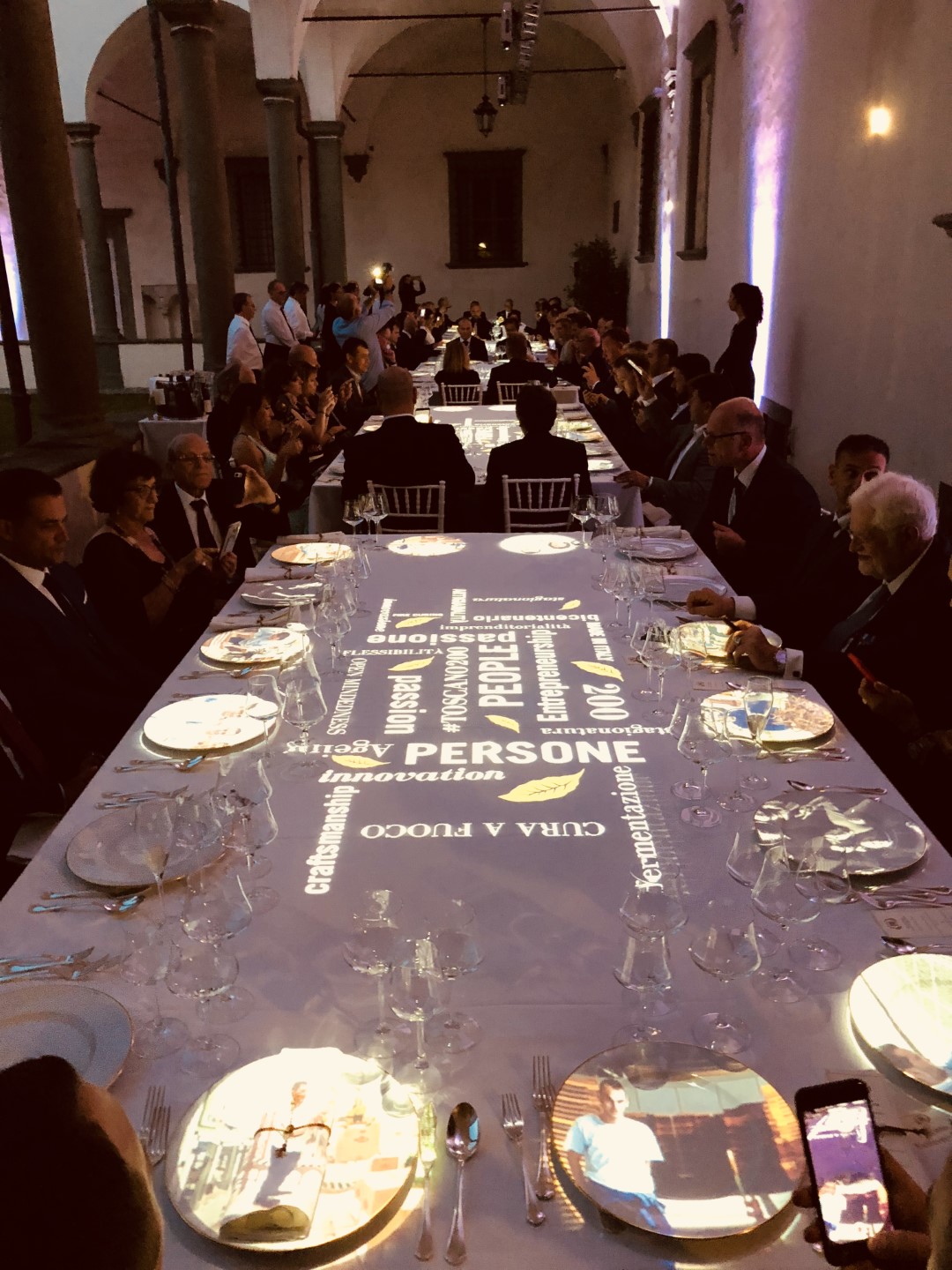 Manifatture Sigaro Toscano 2018 – Lucca – Incentive Tour, Gala Dinner (Chef Cristiano Tomei) con table mapping e Jazz session.